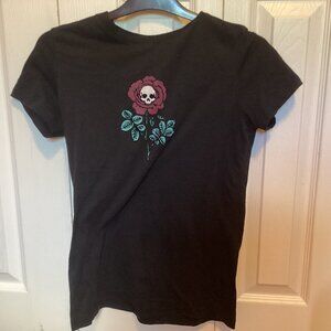 Aeropostale Skull Rose t-shirt